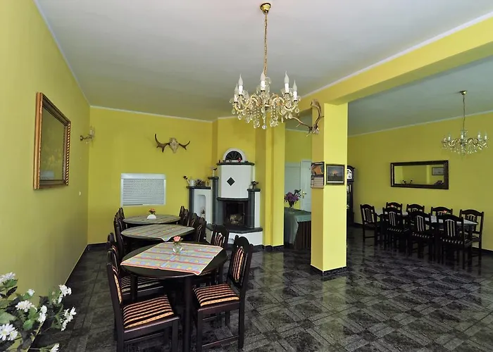 Residenz Saturn 民宿 莱鲍